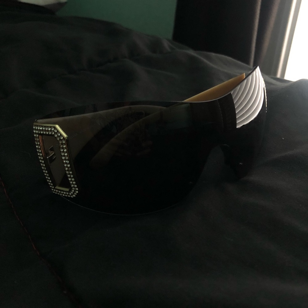 dolce and gabbana sunglasses